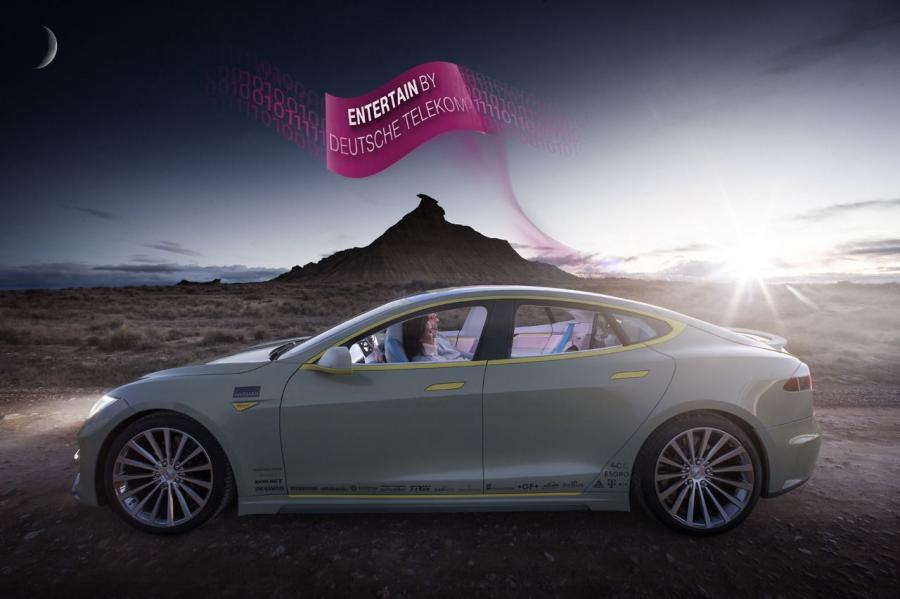  Rinspeed XchangE Concept 2014 года  (фото 86 из 97)